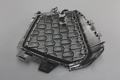 Audi RSQ3 2020-on front bumper air guide grille (right) 83A807682F 9B9