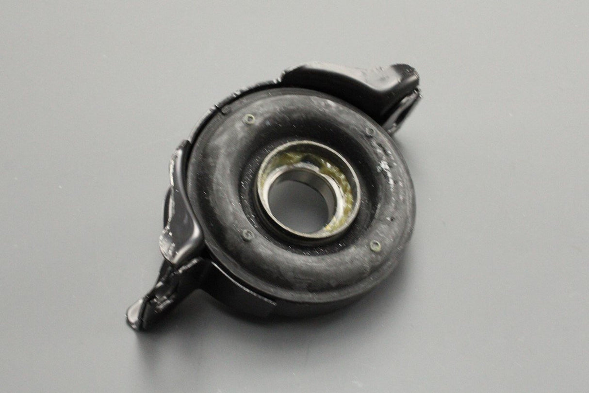 Toyota Crown Lexus RC350 GS IS LS prop shaft support mount 37230-30181
