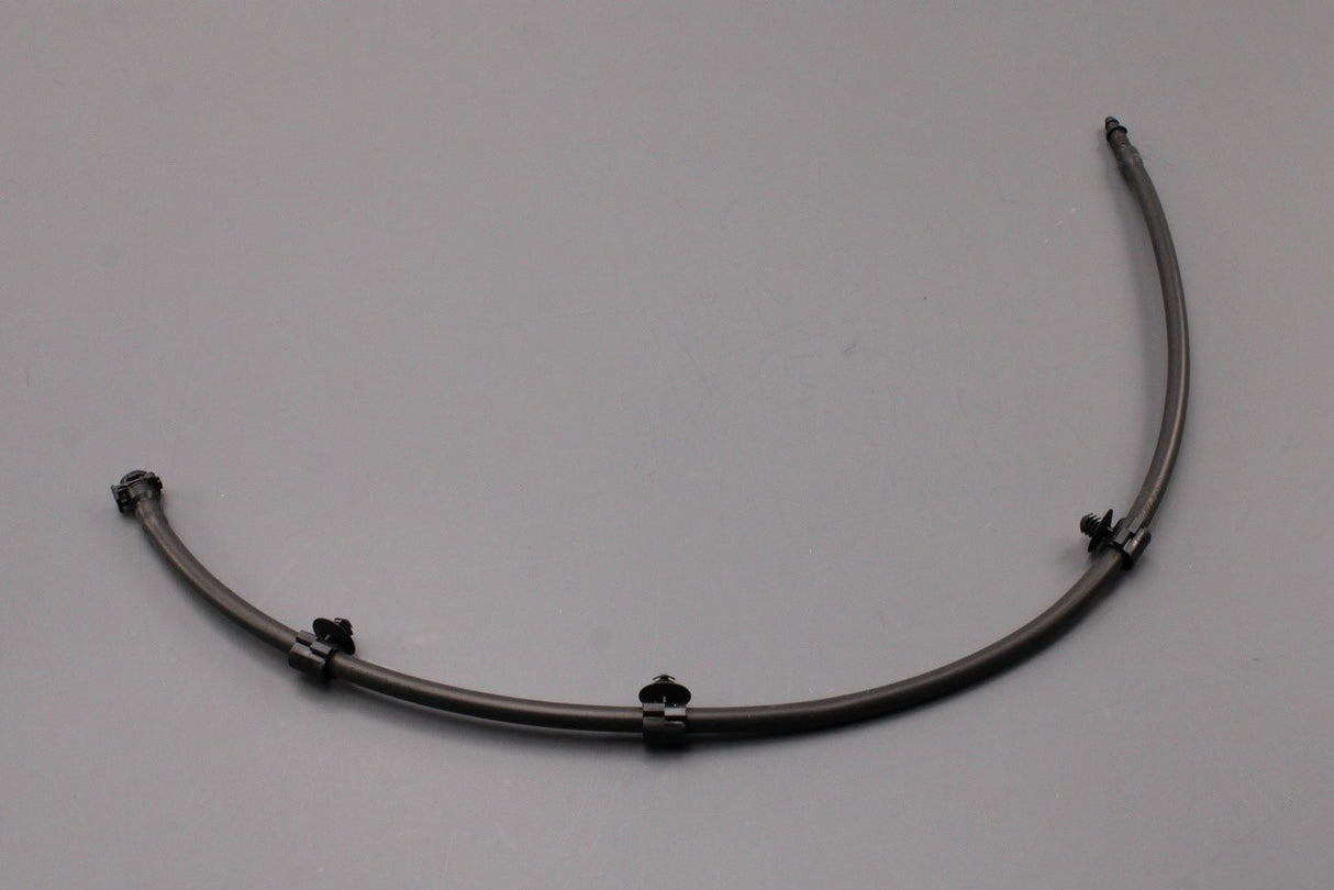 Land Rover Defender 2020-on windscreen washer hose LR131772