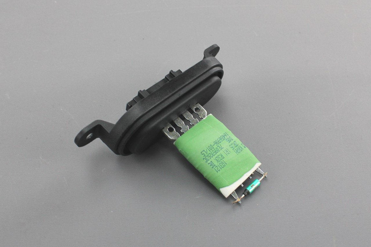 VW Transporter T5.1 12-15 Amarok heater fan series resistor 7E0959263C
