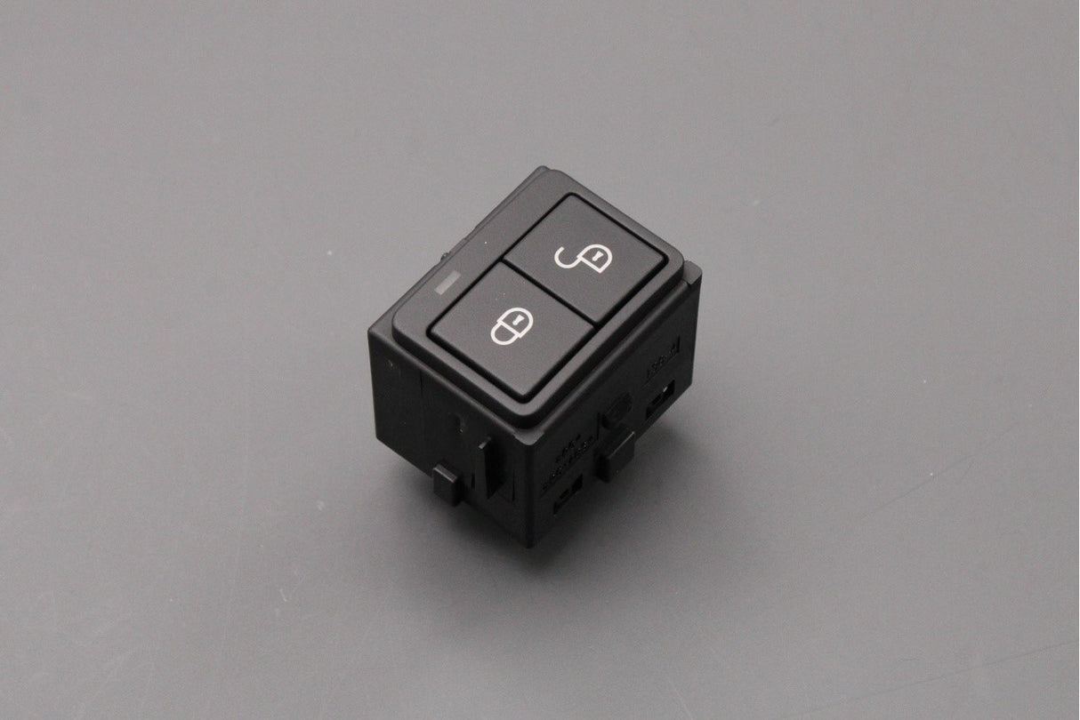 Land Rover Discovery Sport 2015-on door lock switch LR059767