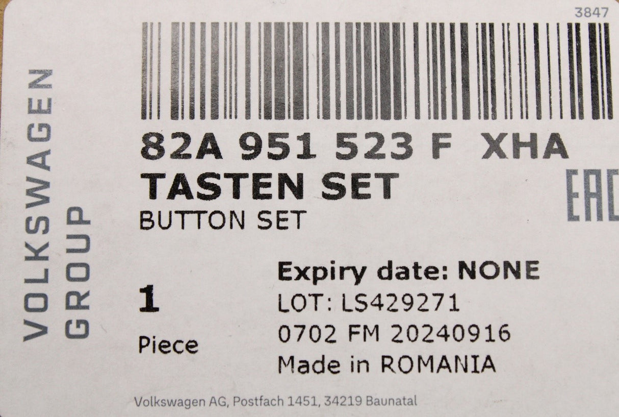 Audi A4 S5 A5 S5 2016-on steering wheel buttons 82A951523F XHA