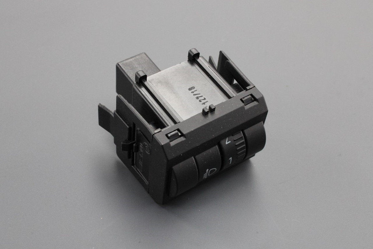 Skoda Fabia 6V 2015-21 headlight range control switch 6V0941333 REH