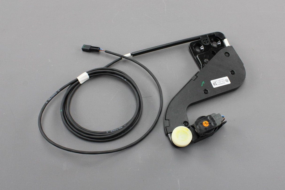 VW Transporter T5 T6 electric sliding door guide, right upper 7E0843436C