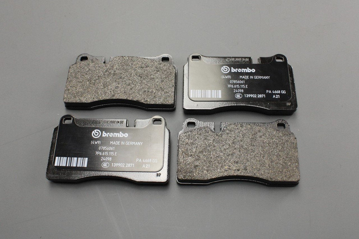 VW Touareg 2013-2018 brake pads set (front) 7L6698151K