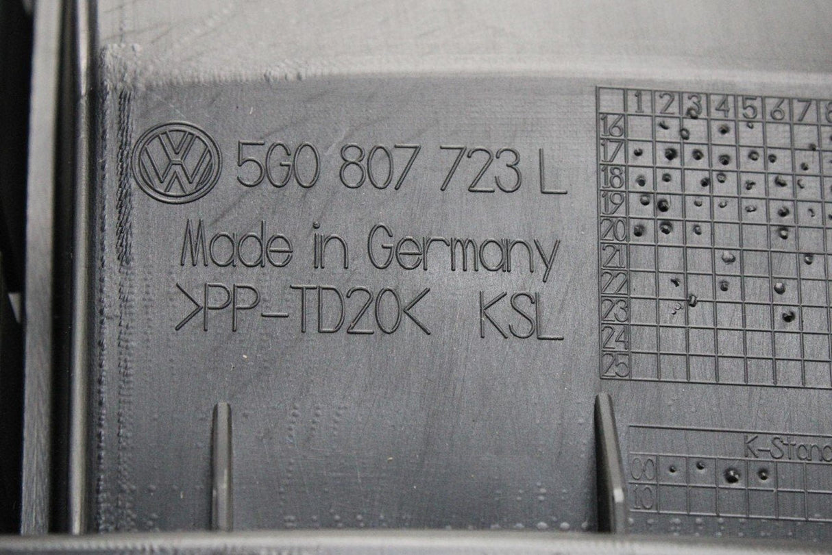 VW Golf R MK7.5 2017-on front bumper bracket guide (left) 5G0807723L