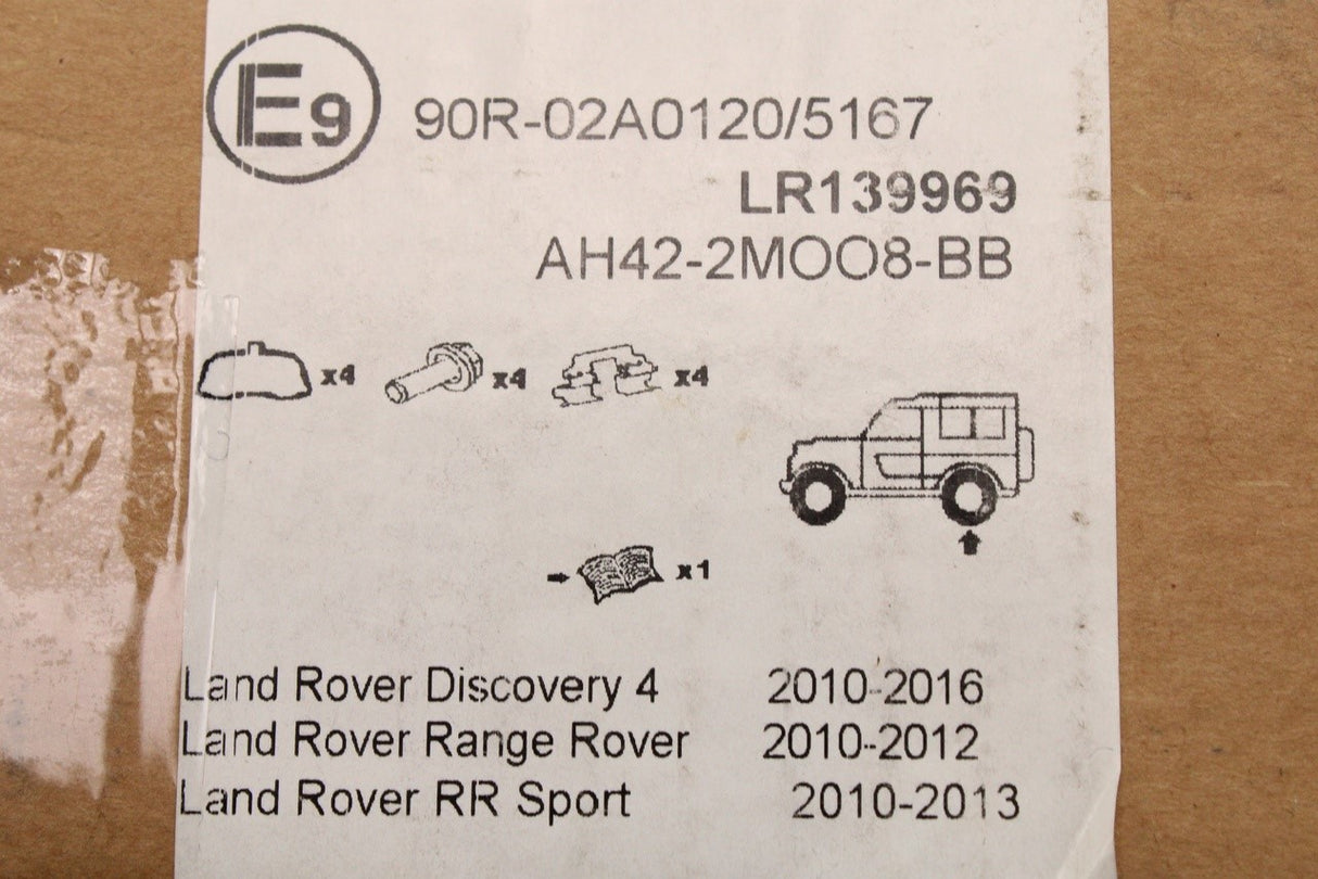 Land Rover Discovery 4 Range Rover Sport brake pad kit (rear) LR139969