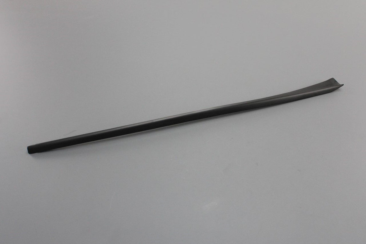 VW Golf MK7 MK7.5 windscreen side seal trim strip (right) 5G0854328B 5AP