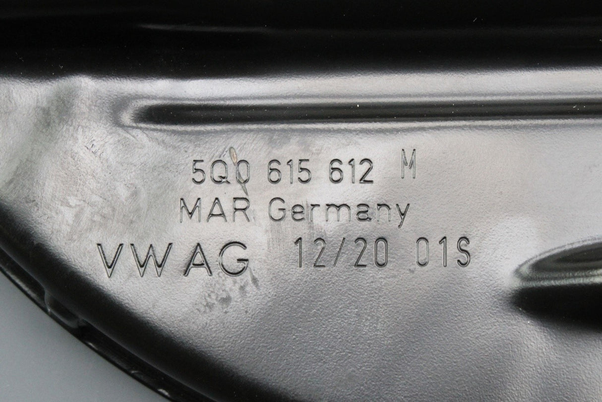 VW Golf MK7.5 Skoda SEAT Leon rear brake dust shield (right) 5Q0615612M