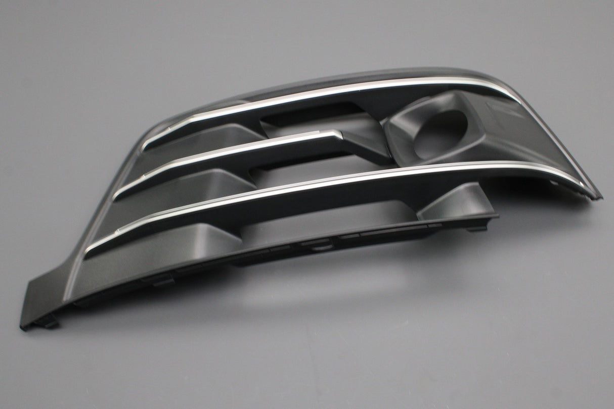 Audi SQ7 2016-on front bumper lower grille (left) 4M0807681G GXF