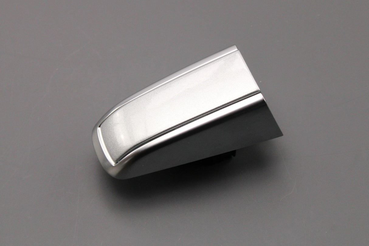 Land Rover Discovery Range Rover door handle lock cover cap LR038476