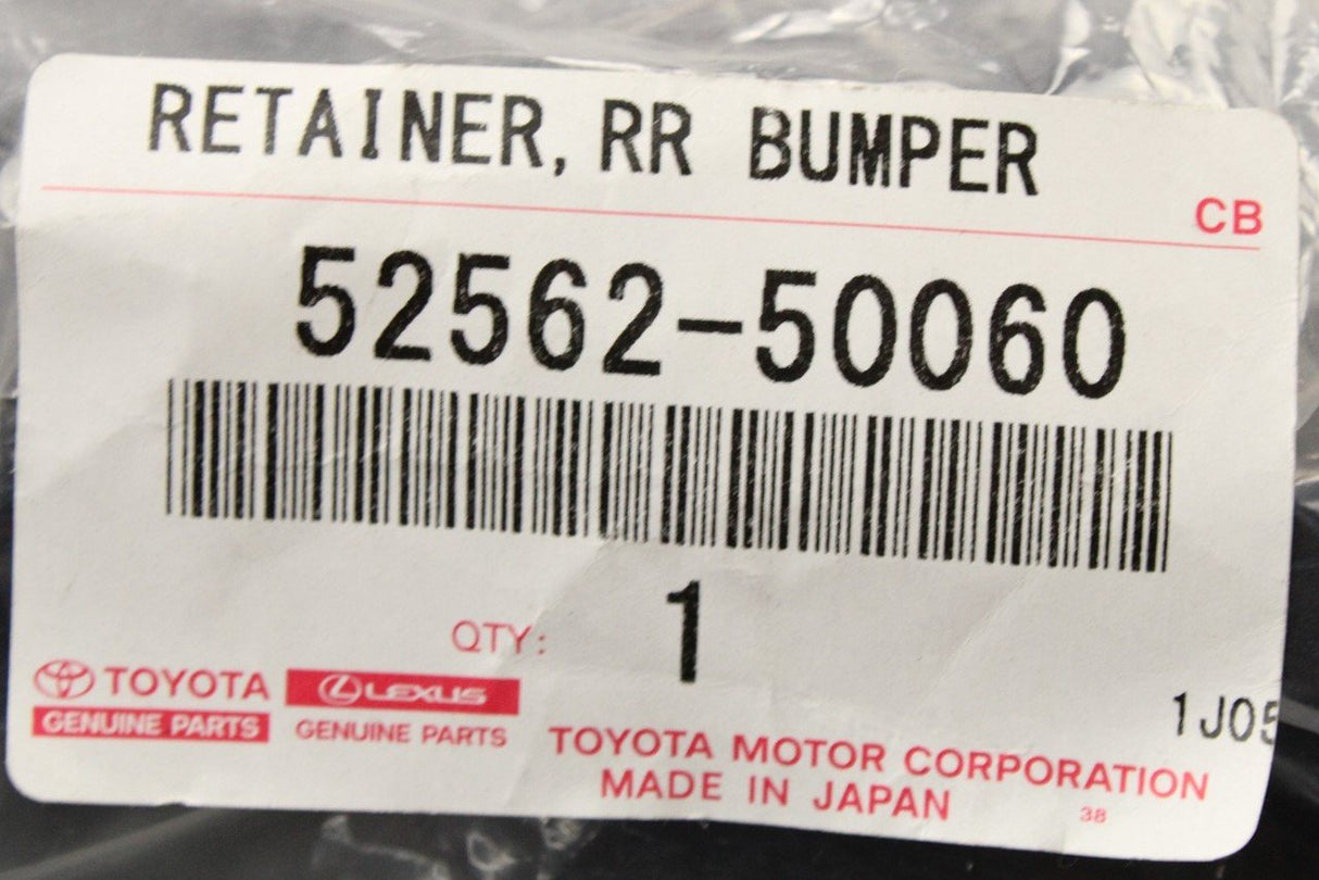 Lexus LS350 LS500H 17-on rear upper bumper bracket (right) 52562-50060