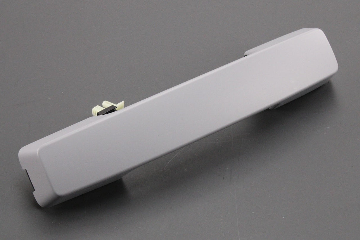 Land Rover Defender 2020-on boot door handle (primer) LR132437