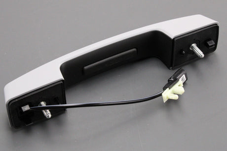 Land Rover Defender 2020-on boot door handle (primer) LR132437