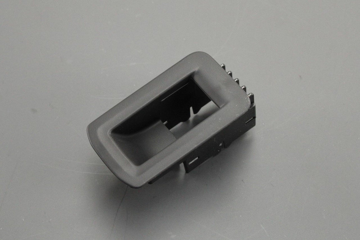 VW Tiguan Allspace 2018-on window switch trim 5NN867255A 82V