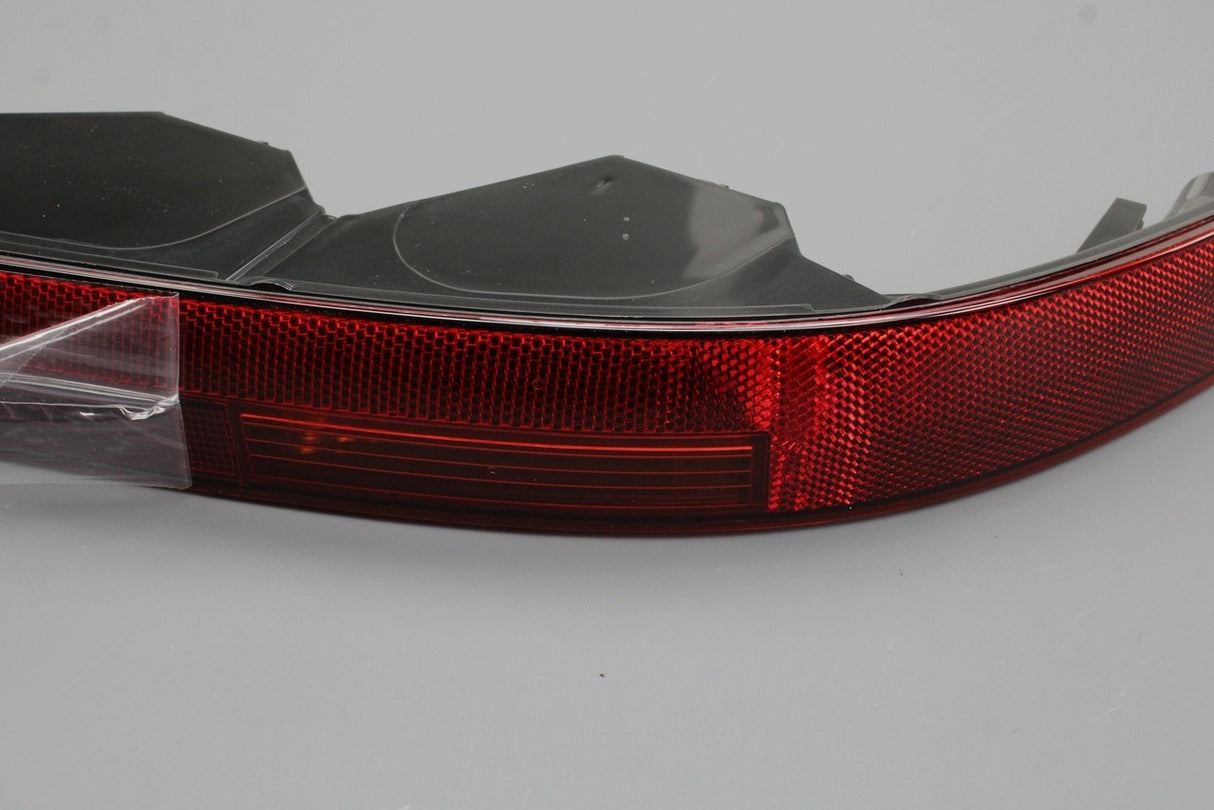 Audi Q7 2016-on rear LED tail light (right) 4M0945096