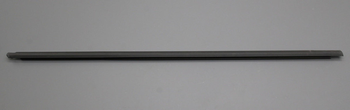 VW Golf MK7 MK7.5 rear window aperture seal (right) 5G6839478F 5AP