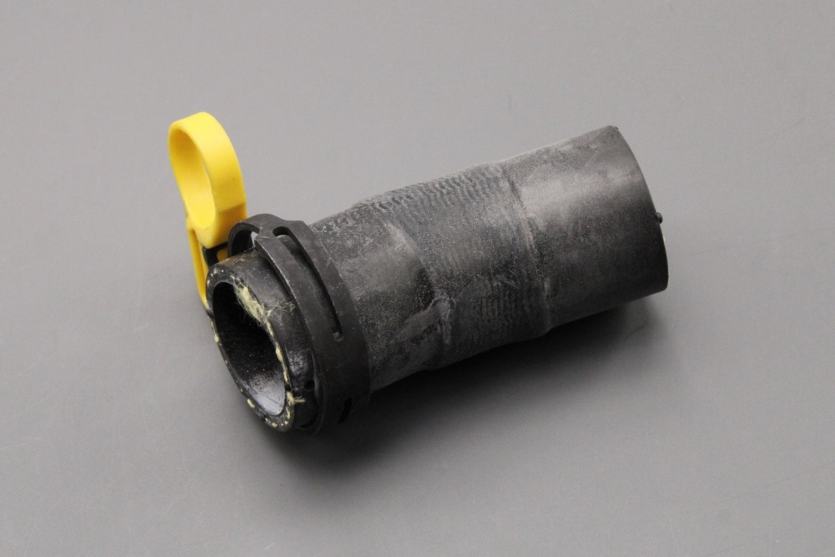 Jaguar XF 2009-2015 2.7L turbo diesel coolant hose (lower) XR851394