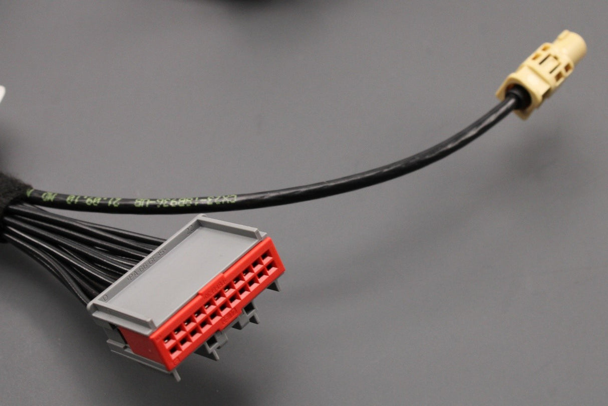 Jaguar XF 2009-2015 boot harness link lead C2Z23897