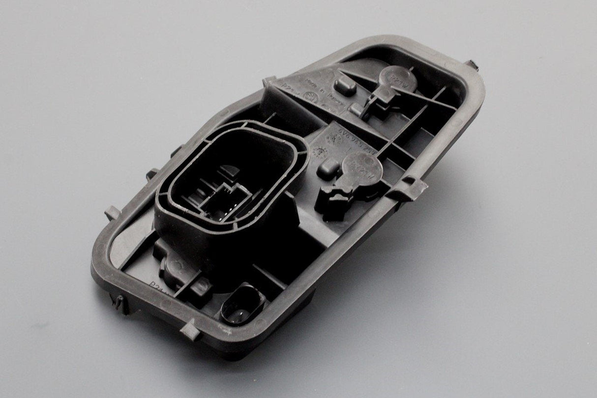 Skoda Fabia 2015-on light bulb holder (rear left) 6V6945257