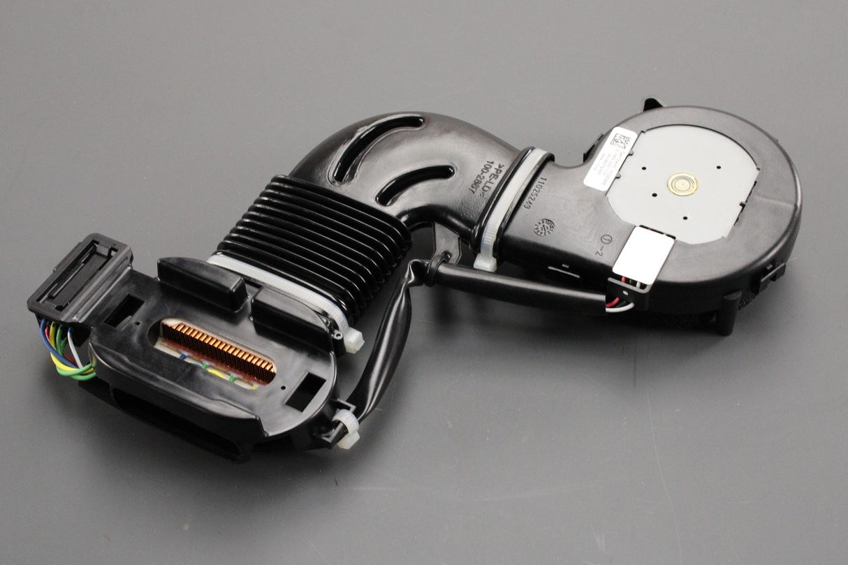 Land Rover Discovery 5 RR Sport Velar 2014-on seat air duct LR080797