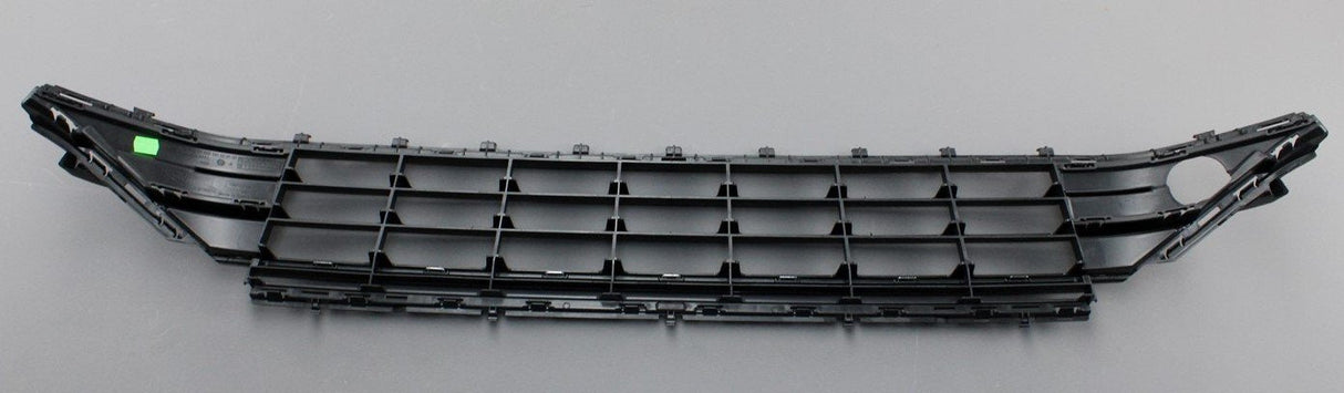 VW Golf MK7.5 2017-19 front bumper centre grill (lower) 5G0853671G RYP