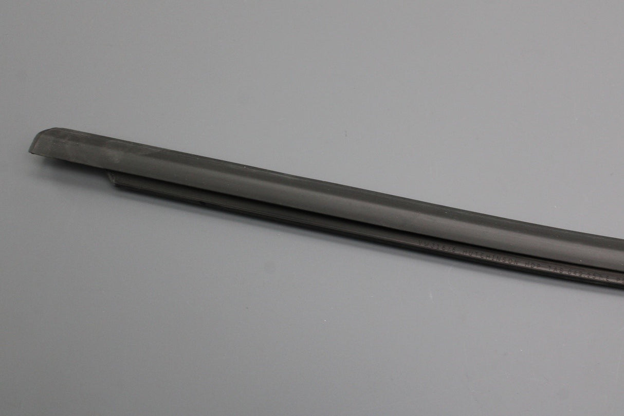 VW ID.4 ID.5 2021-on front window aperture seal (left) 11A837477 5AP