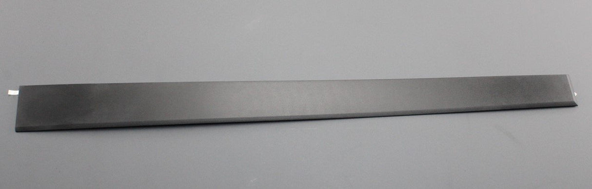 SEAT Arona 2018-on door lower plastic trim (front left) 6F9853959 9B9