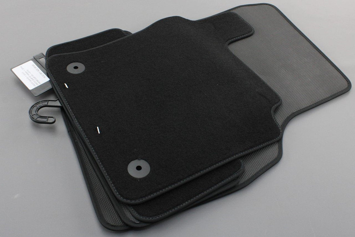 VW Golf MK7 MK7.5 MK8 13-On front and rear carpet mat set 5G2061420 WGK