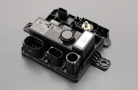 BMW F80 M3 2014-2015 integrated supply module 12637614585