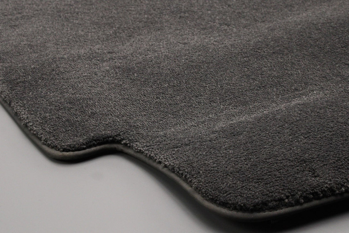 Jaguar I-Pace 2018-on accessory premium carpet boot mat T4K1535