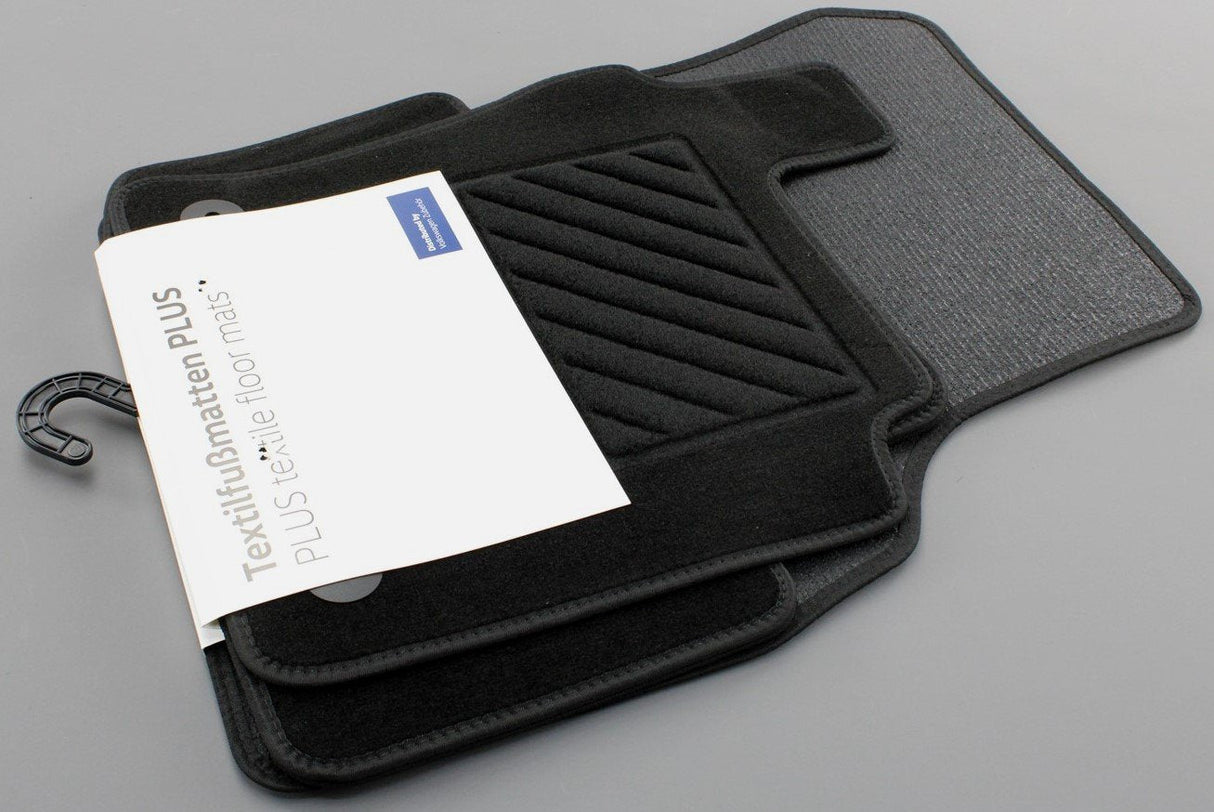 VW Golf MK8 Estate 2020-On front rear floor mats (RHD) 5H9061404A WGK