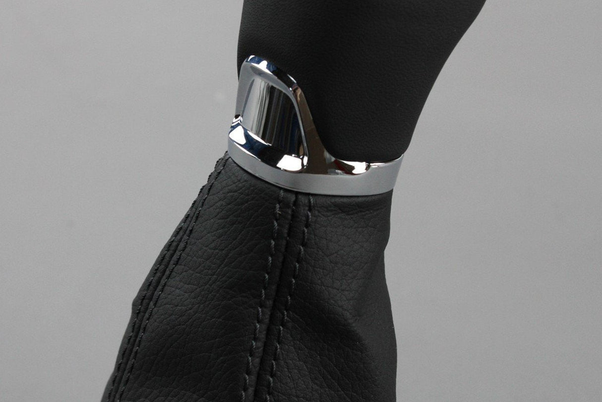 Skoda Octavia 2013-16 6 speed gear stick gaiter knob RHD 5E2711113BB DYT