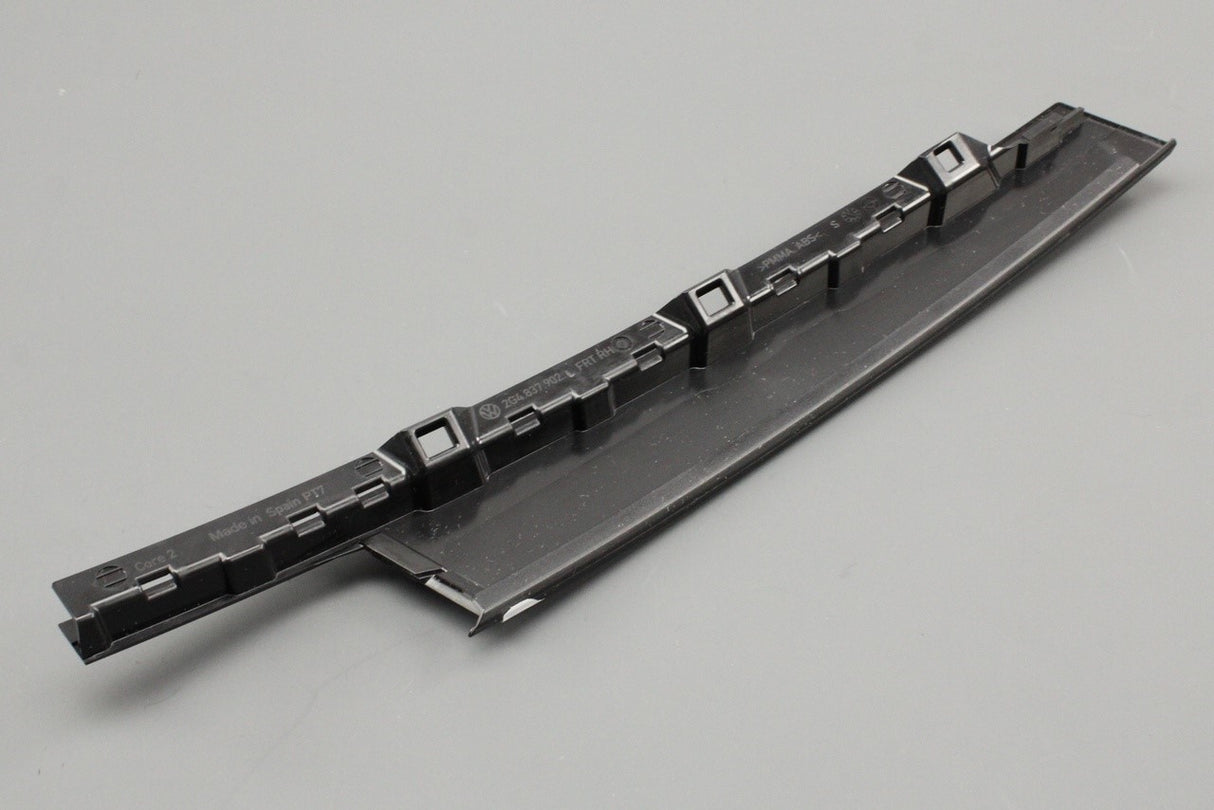 VW Polo 2018-on front door pillar trim (right) 2G4837902L 041