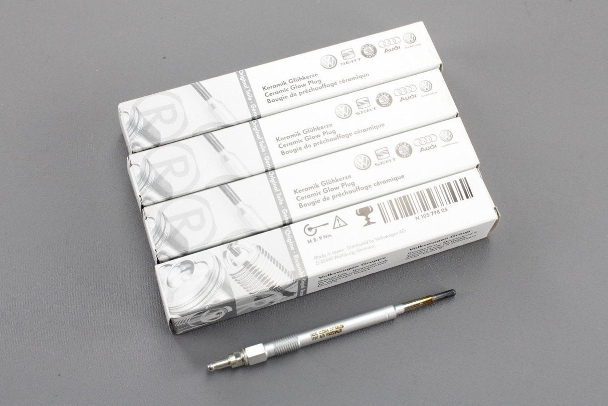 VW Golf MK5 Passat Audi A3 A4 A6 2.0 TDI glow plugs (x4) N10579805