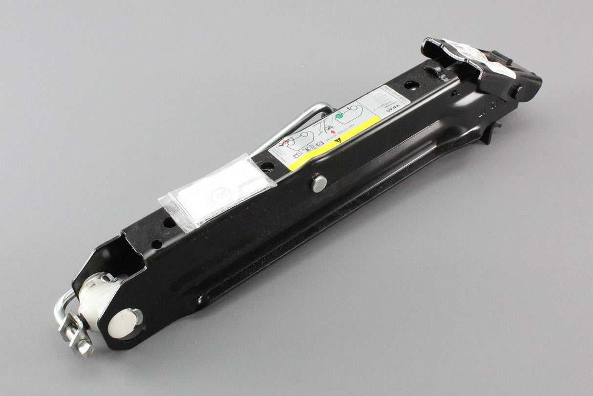 VW Transporter T5 T6 tool kit spare wheel jack 7E0011031H