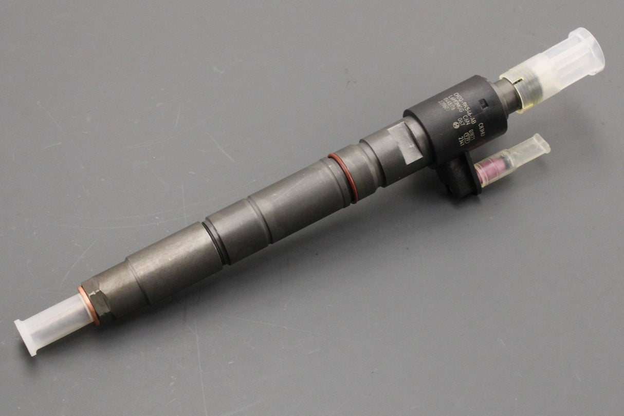 Land Rover Discovery 4 Range Rover 2010-2022 injector (3.0 V6) LR069236