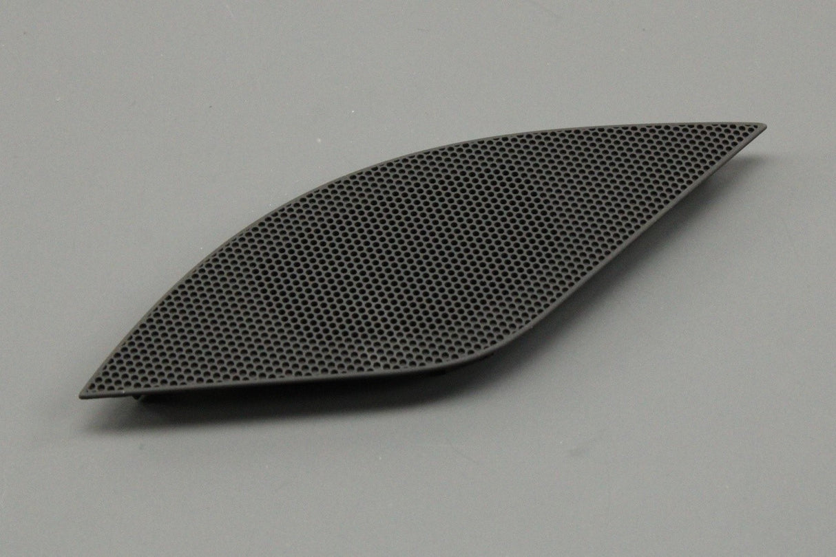 Audi Q5 SQ5 2017-on dashboard speaker grille cover right 80C857228 6PS