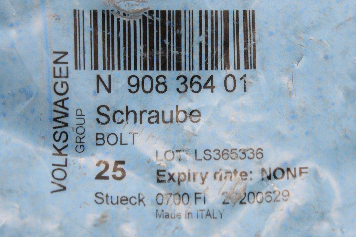 VW Audi Skoda SEAT Socket head bolt and washer M12x1.5x58 (x1) N90836401