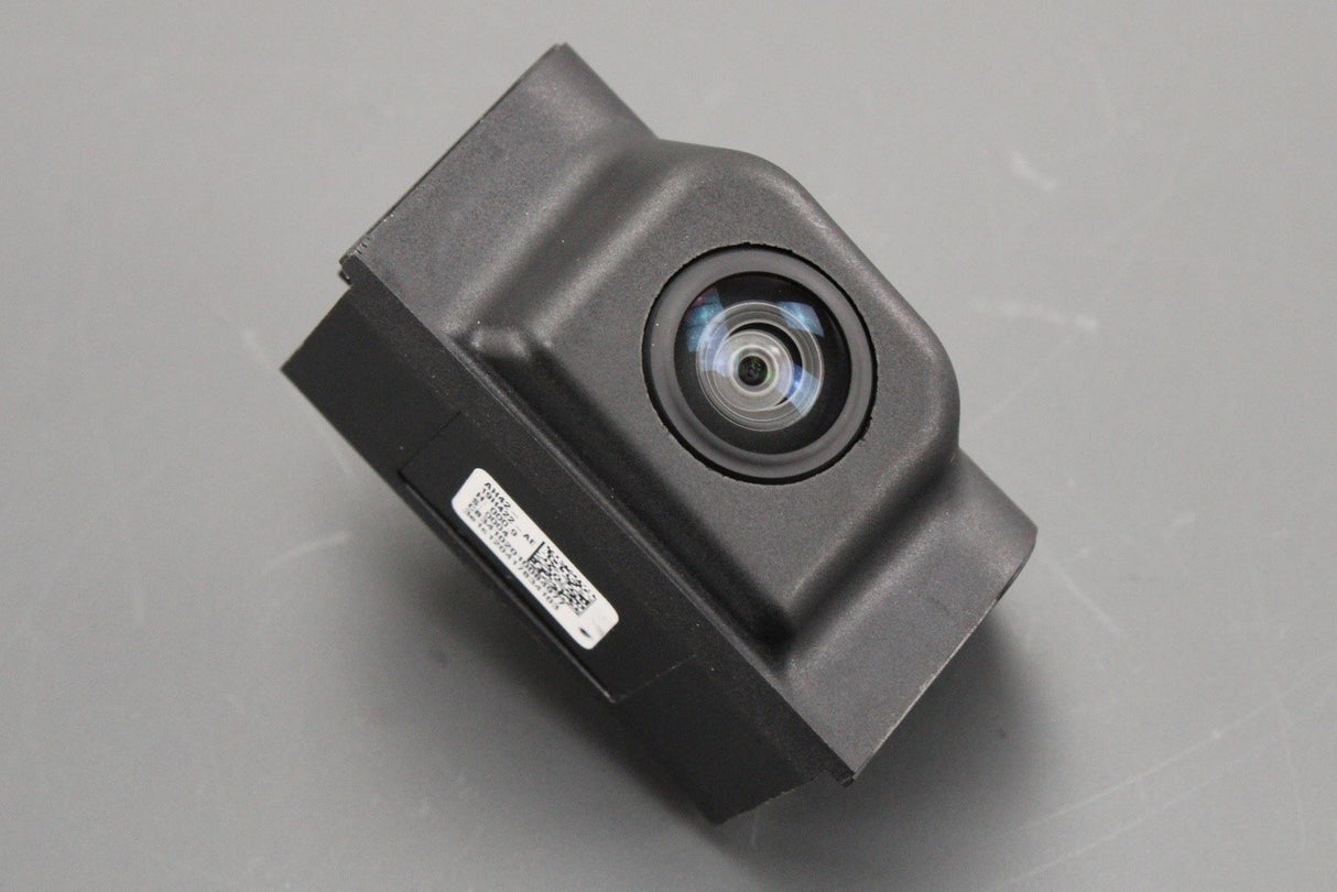 Land Rover Range Rover 2010-2012 surround camera (rear spoiler) LR031815