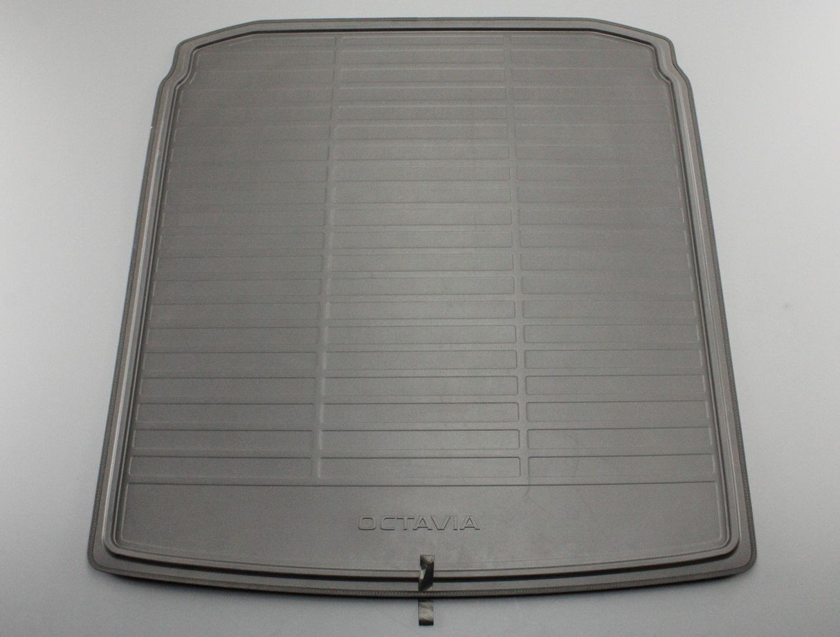 Skoda Octavia Estate 2020-on double sided boot liner 5E7061163A