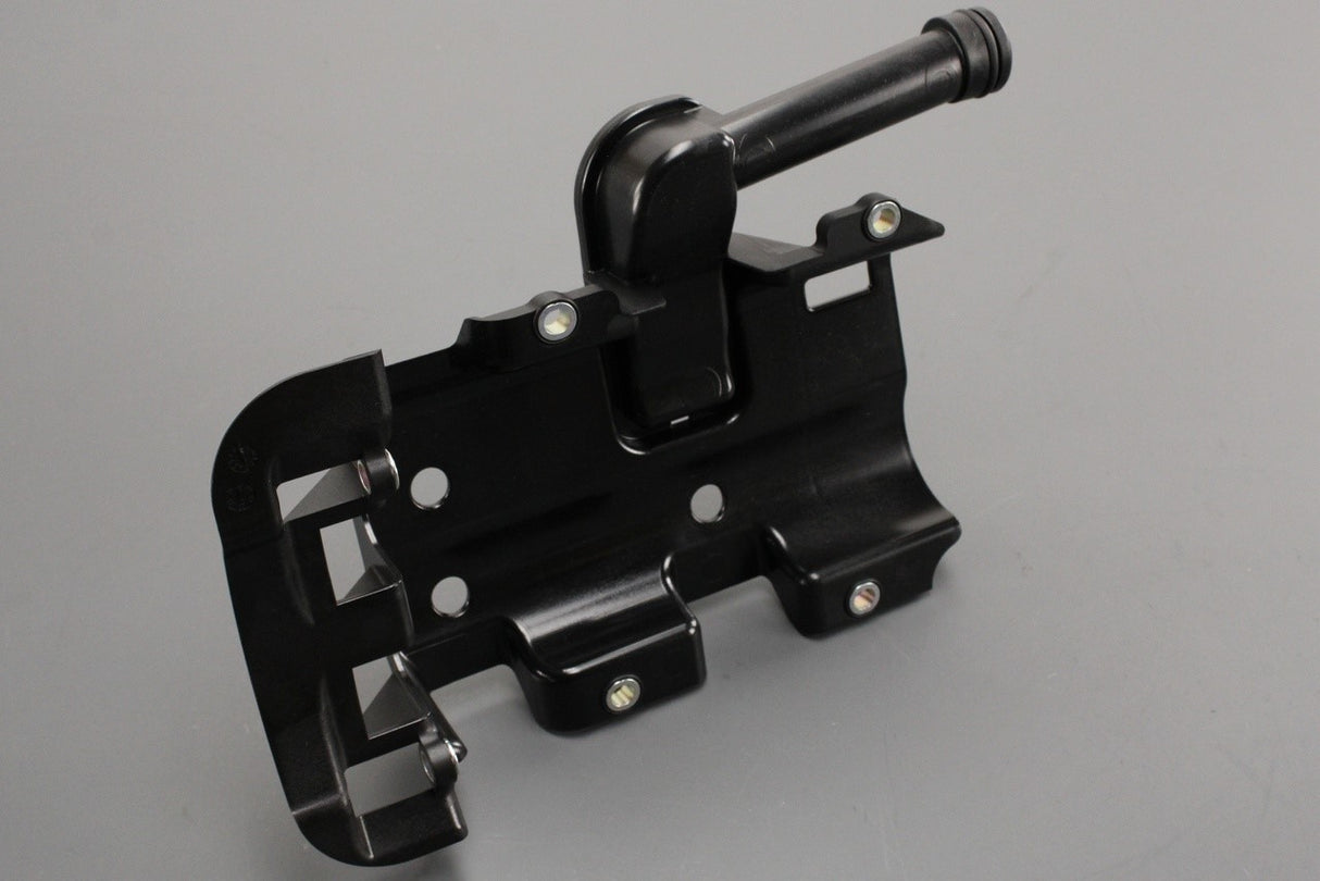 BMW E81 E87 E88 E90 E91 E92 E93 oil pump suction pipe (N43) 11417564233