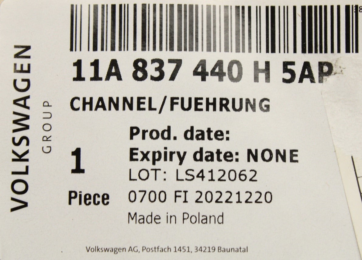 VW ID.5 2022-on front window guide seal (right) 11A837440H 5AP