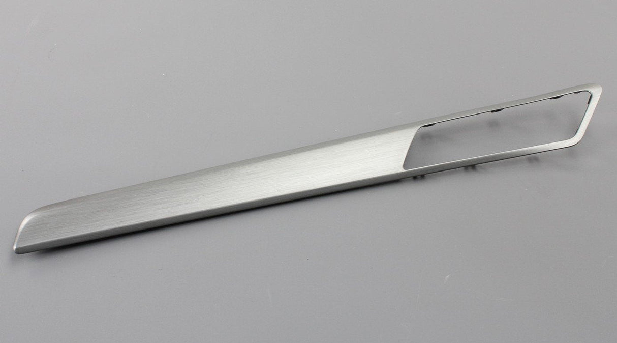 VW Golf MK7 2013-16 left front door card insert trim (5DR) 5G4867439 JP9