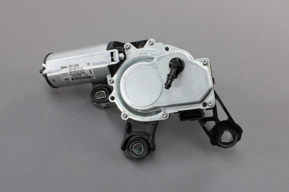 VW Audi A3 S3 8L 1997-03 A4 RS4 A6 RS6 wiper motor (rear) 8L0955711B