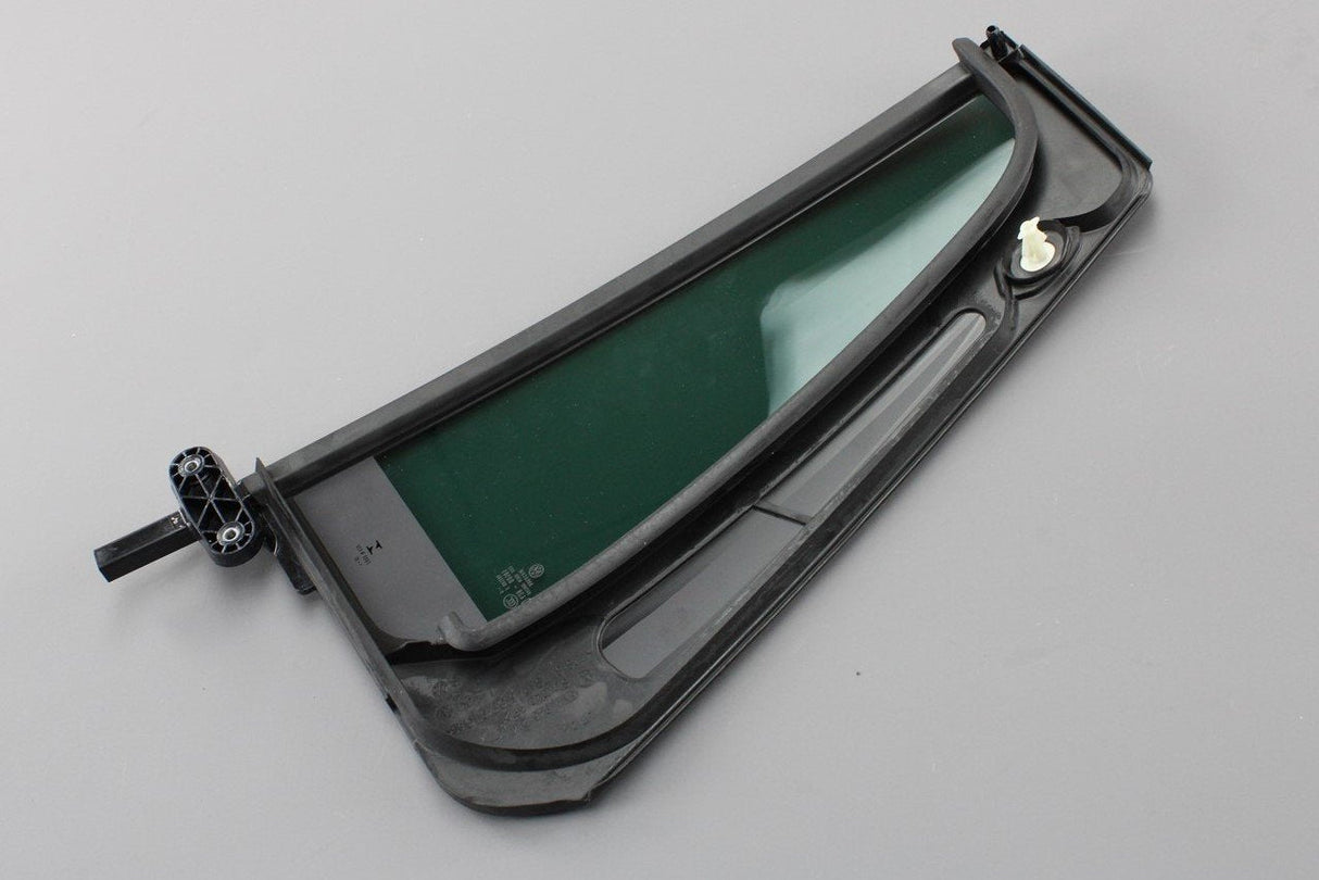 VW Tiguan 2016-21 right rear door window quarter glass tinted 5NA845214E