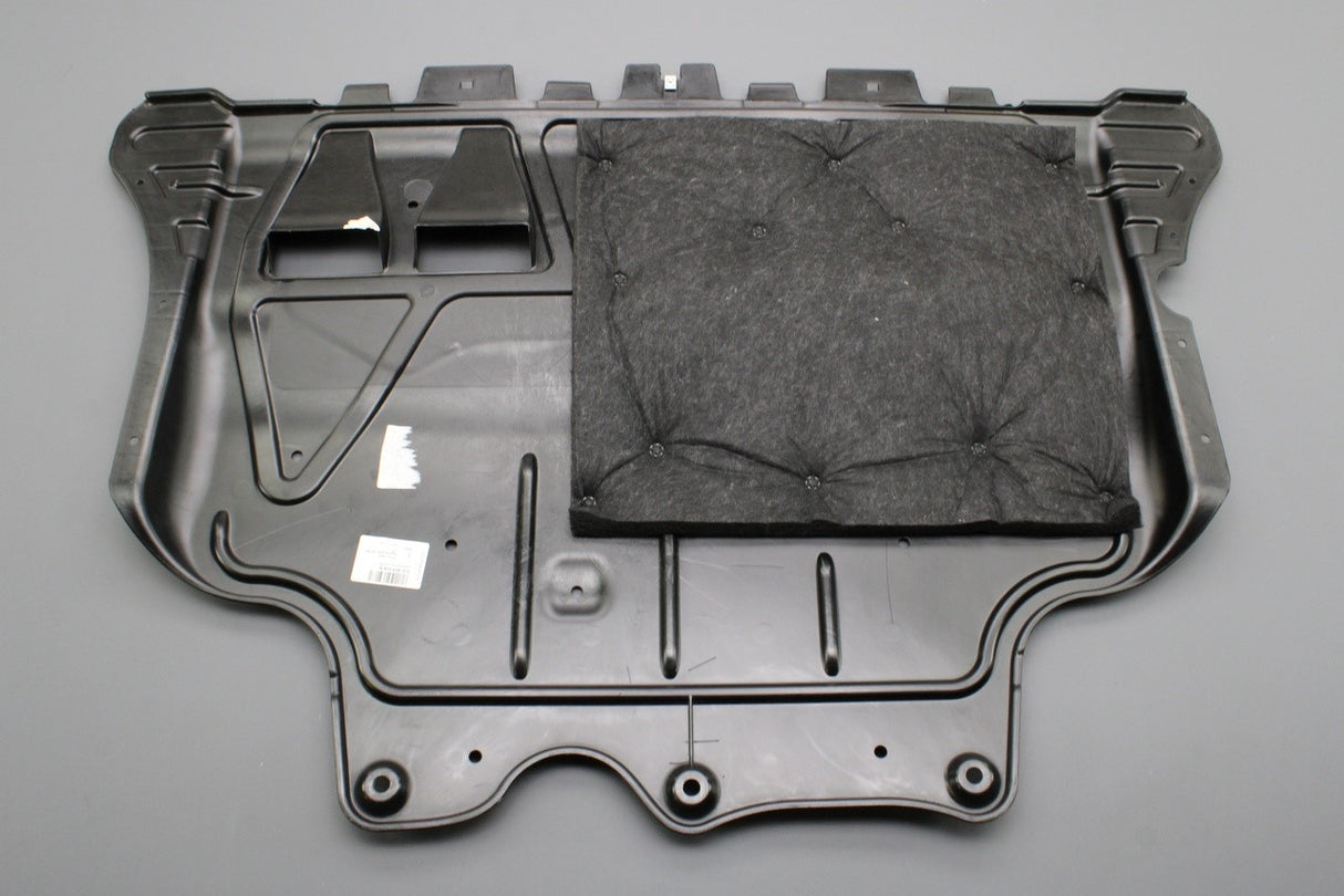 VW Golf Audi A3 Skoda SEAT Leon engine undertray panel 5Q0825236N