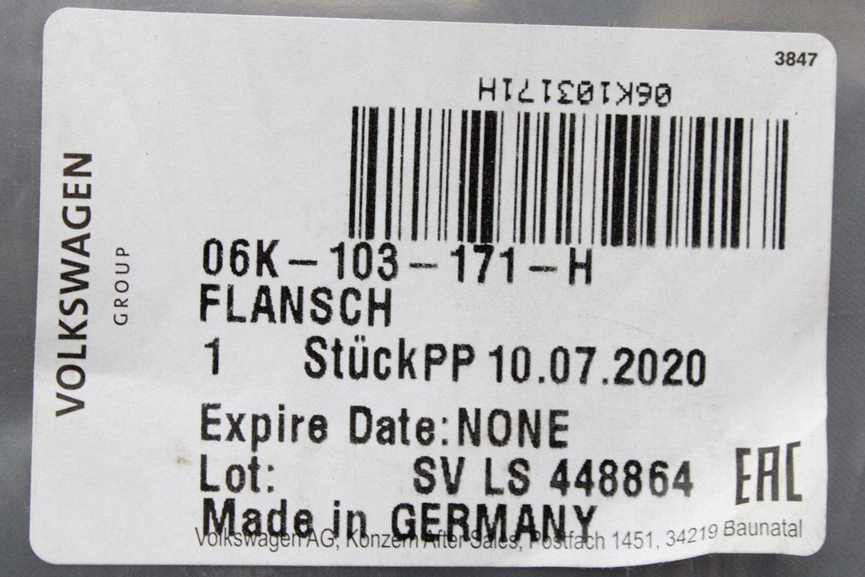VW Audi SEAT 2.0 TFSI crank case seal flange (rear) 06K103171H