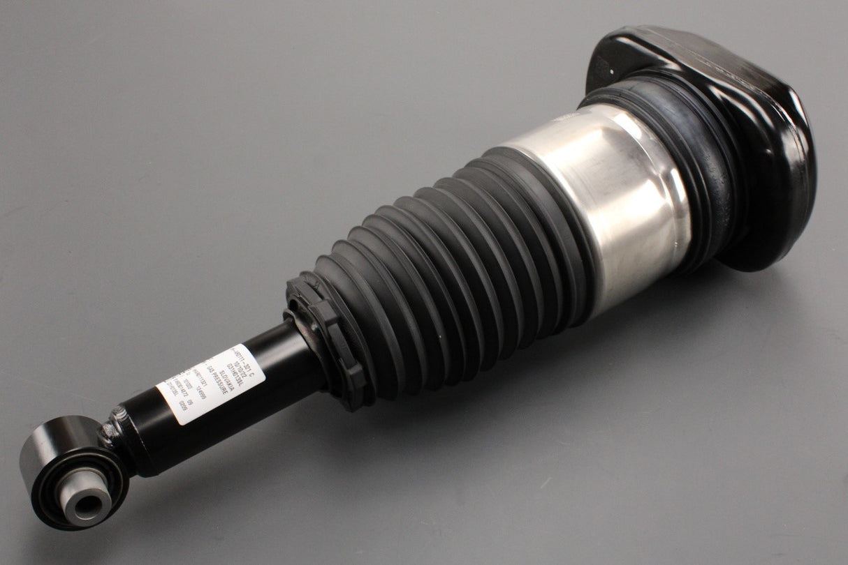 BMW G31 2017-2021 M sport air suspension strut (rear left) 37106882825