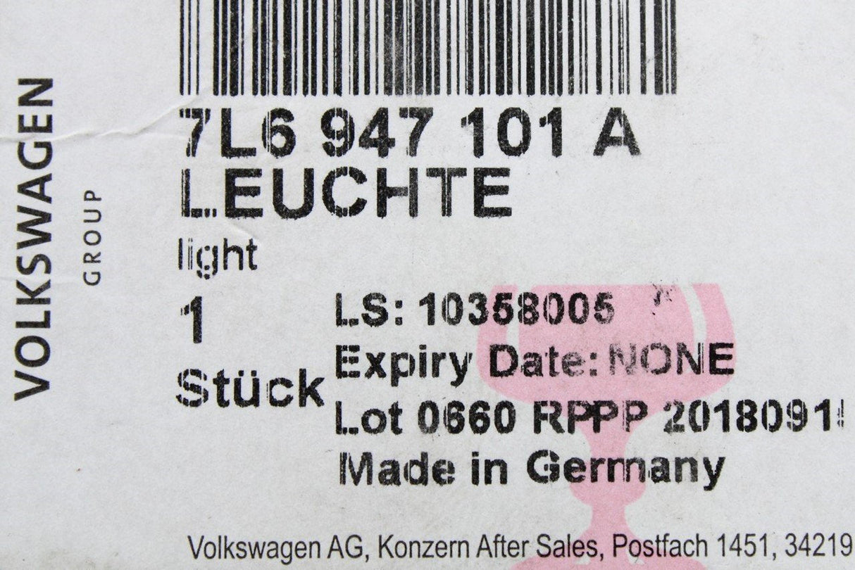 VW Golf Tiguan Scirocco Passat CC T5 T6 interior light lamp 7L6947101A